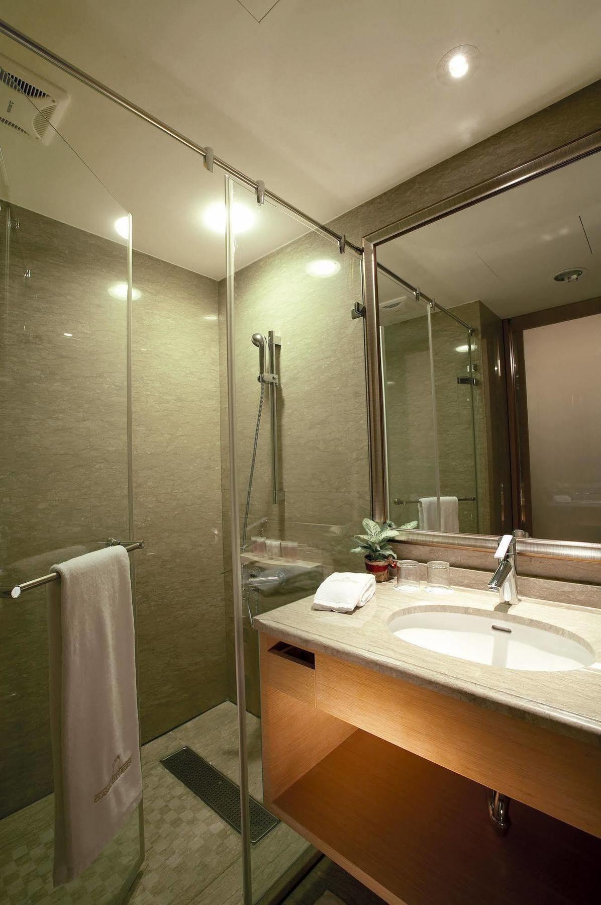 Classic City Resort Hualien City Exterior photo