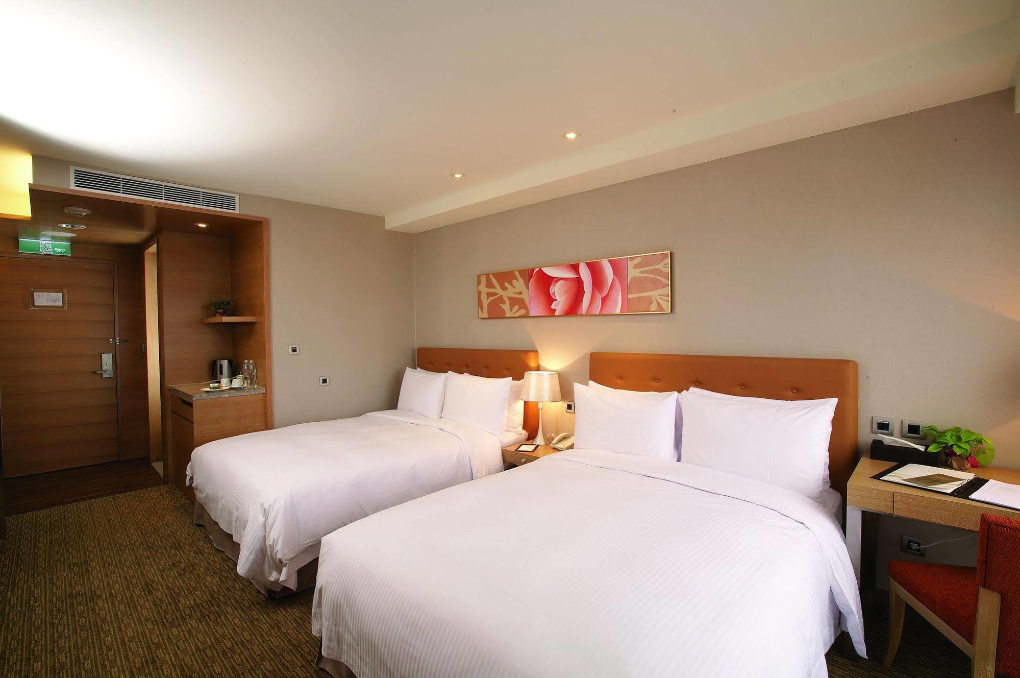 Classic City Resort Hualien City Exterior photo